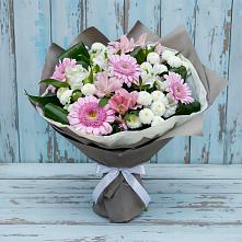 Букет цветов из:  Герберы, Альстромерии и Хризантемы #REPLACE_PRED# Новолуговом