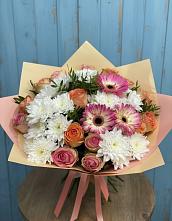 Букет цветов из:  Розы, Герберы и Хризантемы в Новолуговом