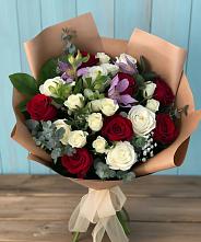 Букет цветов из:  Розы и Альстромерии #REPLACE_PRED# Новолуговом