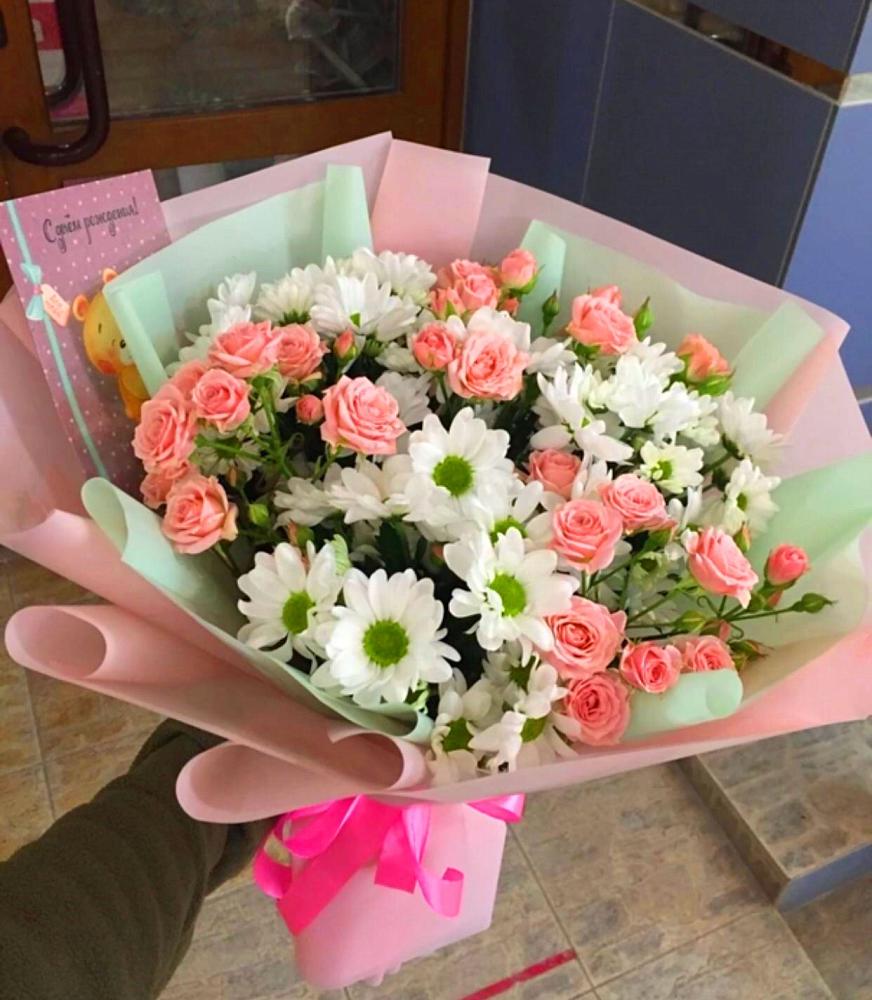 Букет цветов из: Розы и Хризантемы в Новолуговом