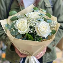 Букет цветов из:  Розы в Новолуговом