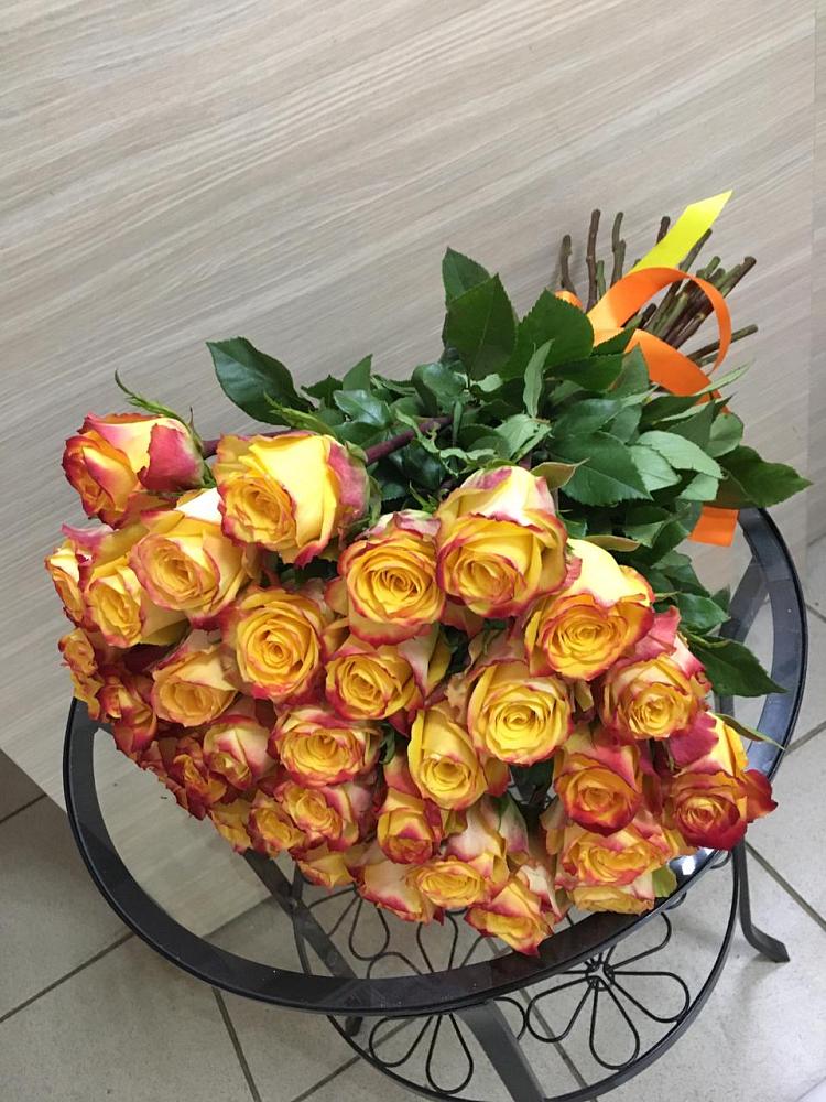 Букет Желтые розы в Новолуговом