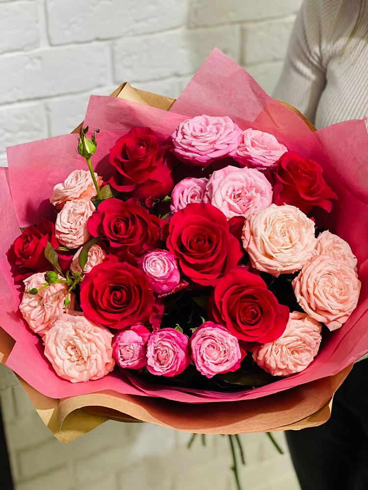 Букет цветов из: Розы в Новолуговом