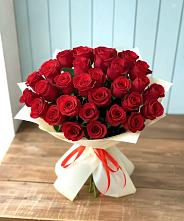 Букет 29 Красных роз в Новолуговом