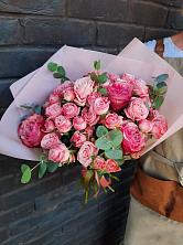 Букет розы в пальмах в Новолуговом Букет цветов из: Розы в Новолуговом