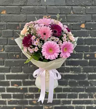 Букет цветов из:  Герберы и Хризантемы #REPLACE_PRED# Новолуговом