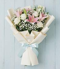Букет цветов из:  Лилии в Новолуговом